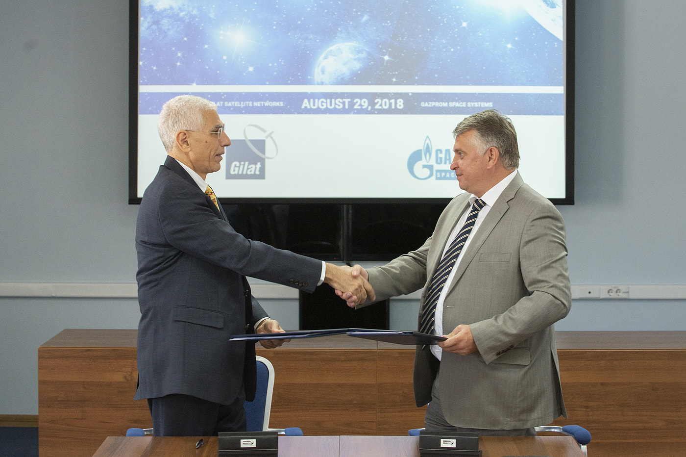 Gazprom Space Systems and Gilat sign a Contract and Cooperation Agreement 